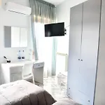 Francesca Oda ve Kahvaltı Enna