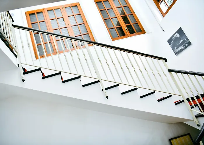 Francesca Oda ve Kahvaltı *